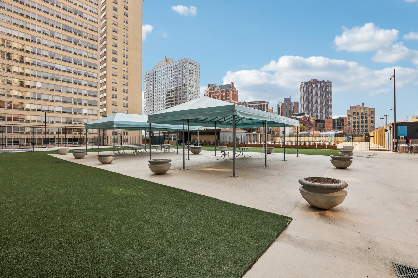 655 W Irving Park Road Unit: 2805