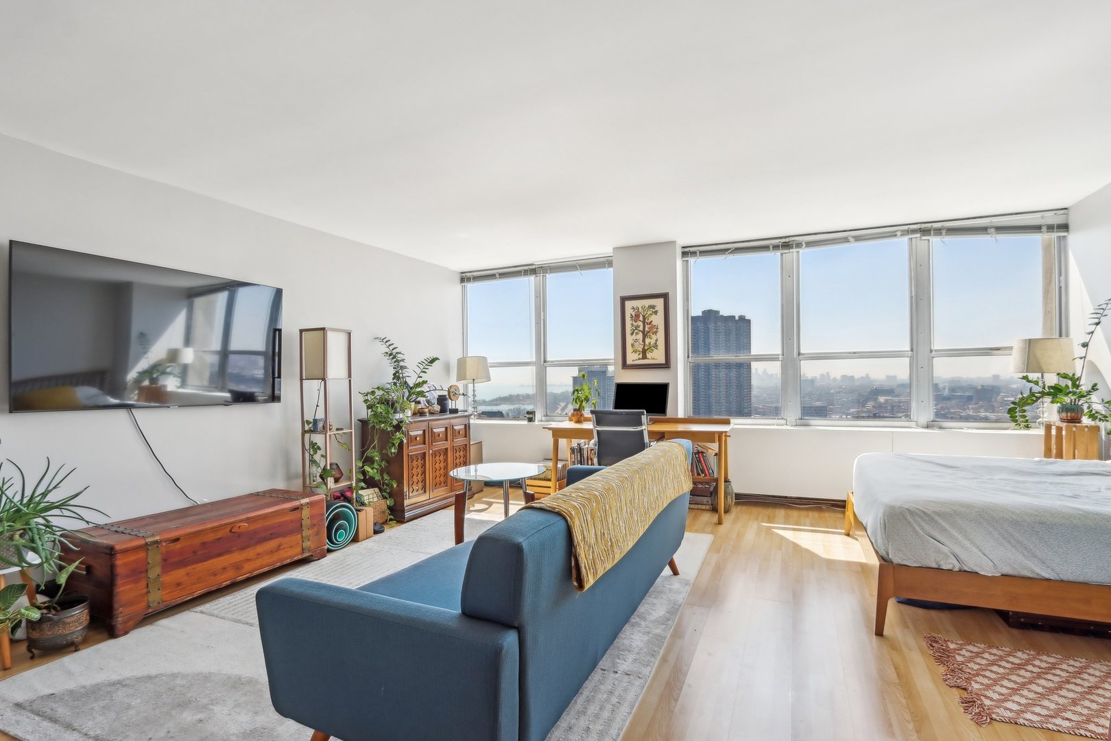 655 W Irving Park Road Unit: 2805