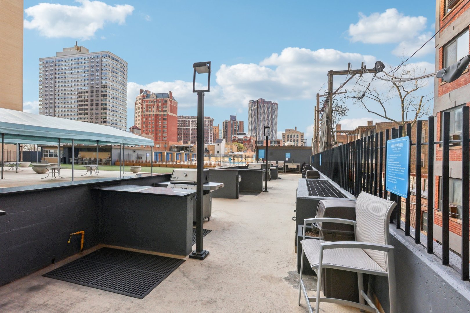 655 W Irving Park Road Unit: 2805