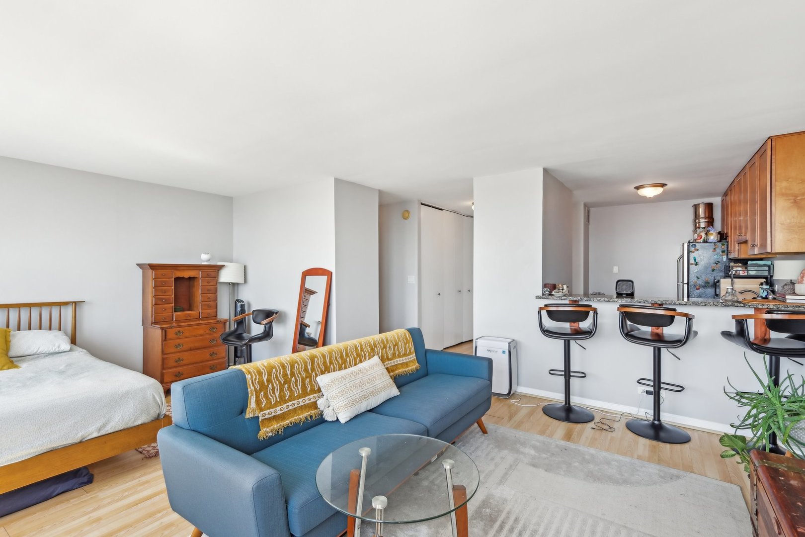 655 W Irving Park Road Unit: 2805