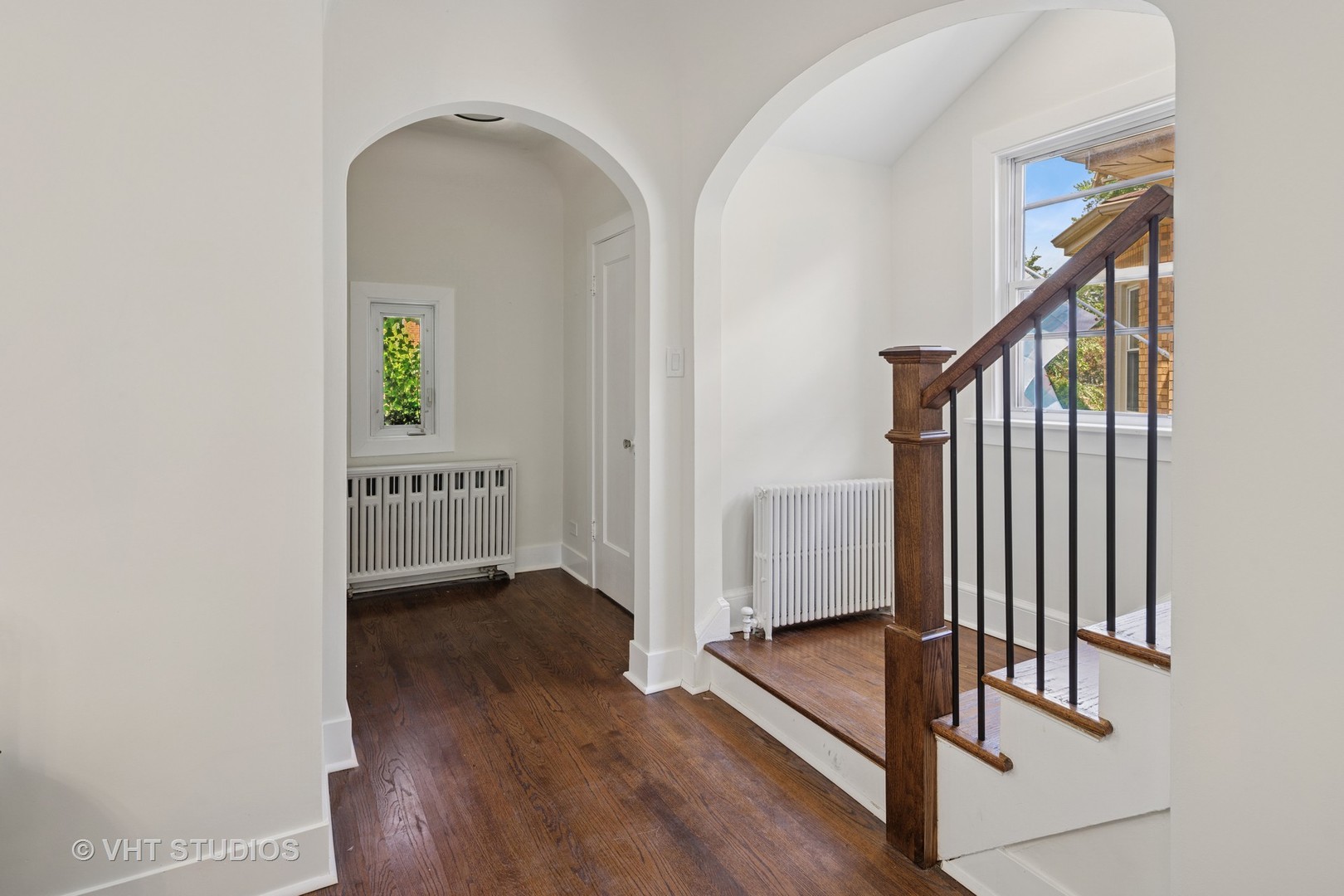 5945 W Cornelia Avenue