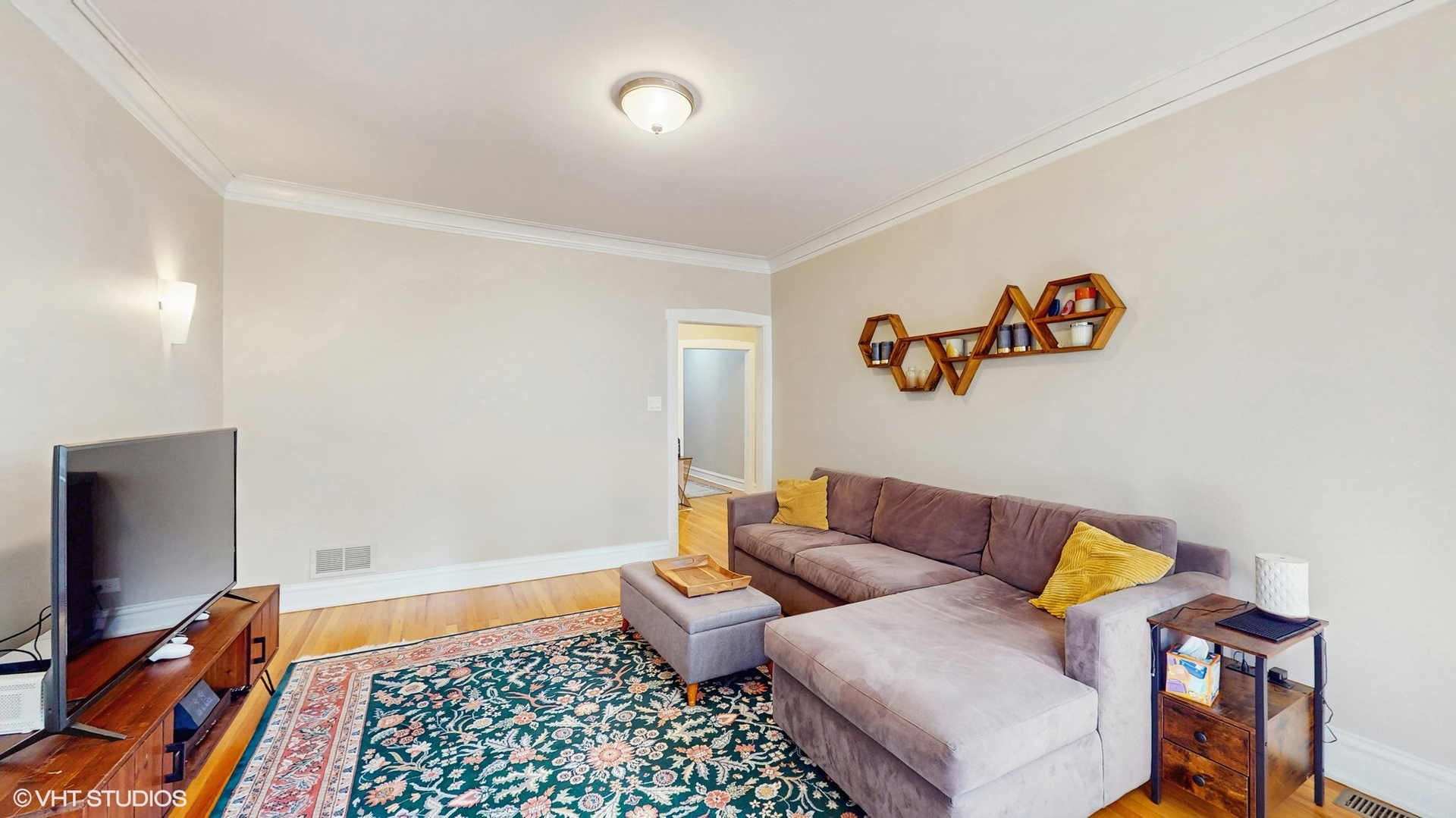 3253 W LELAND Avenue Unit: 2