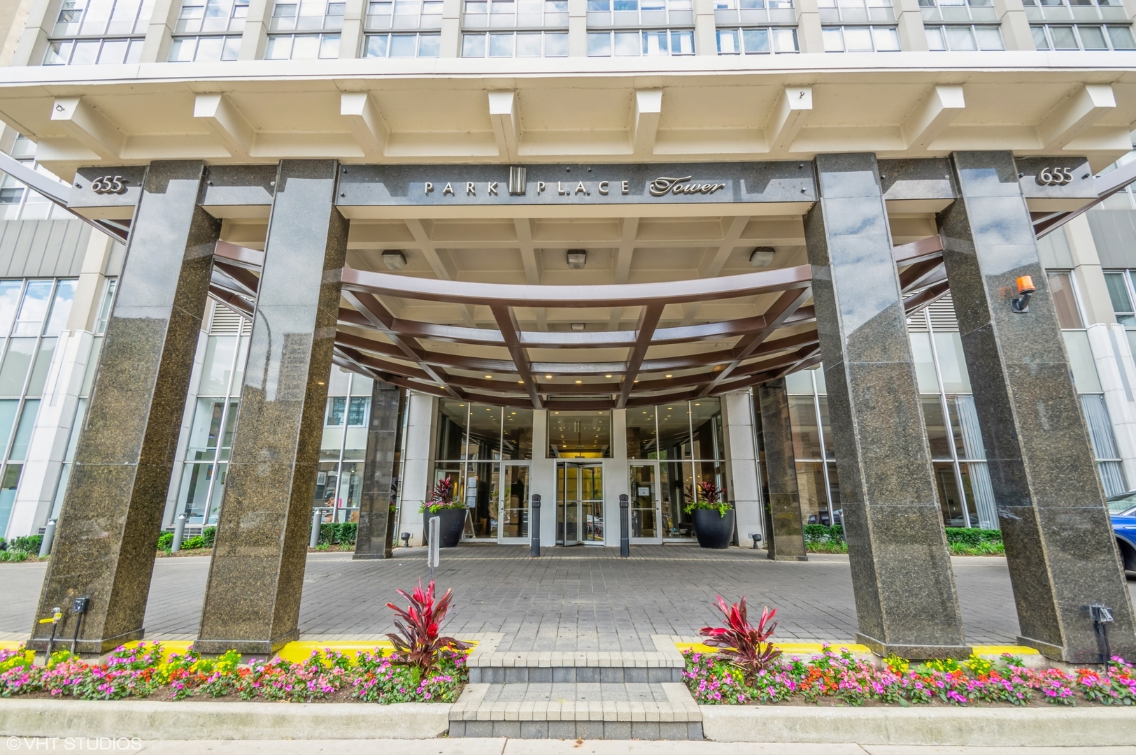 655 W Irving Park Road Unit: B146