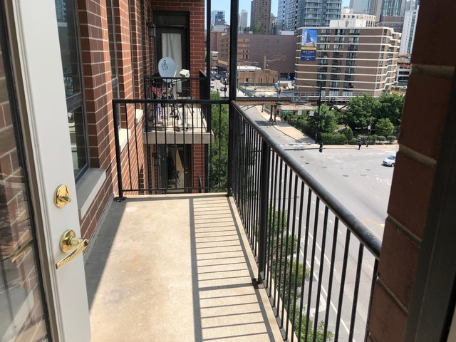 343 W Old Town Court Unit: 509
