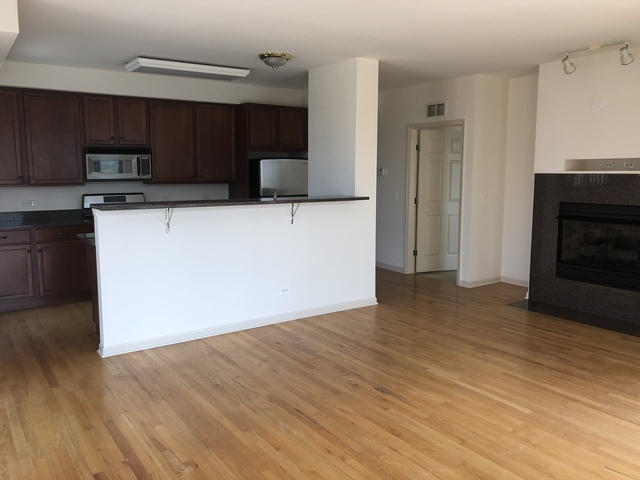 343 W Old Town Court Unit: 509