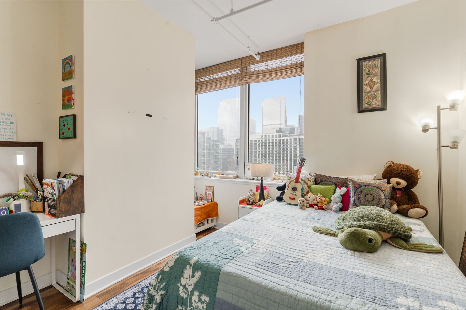 737 W Washington Boulevard Unit: 1204