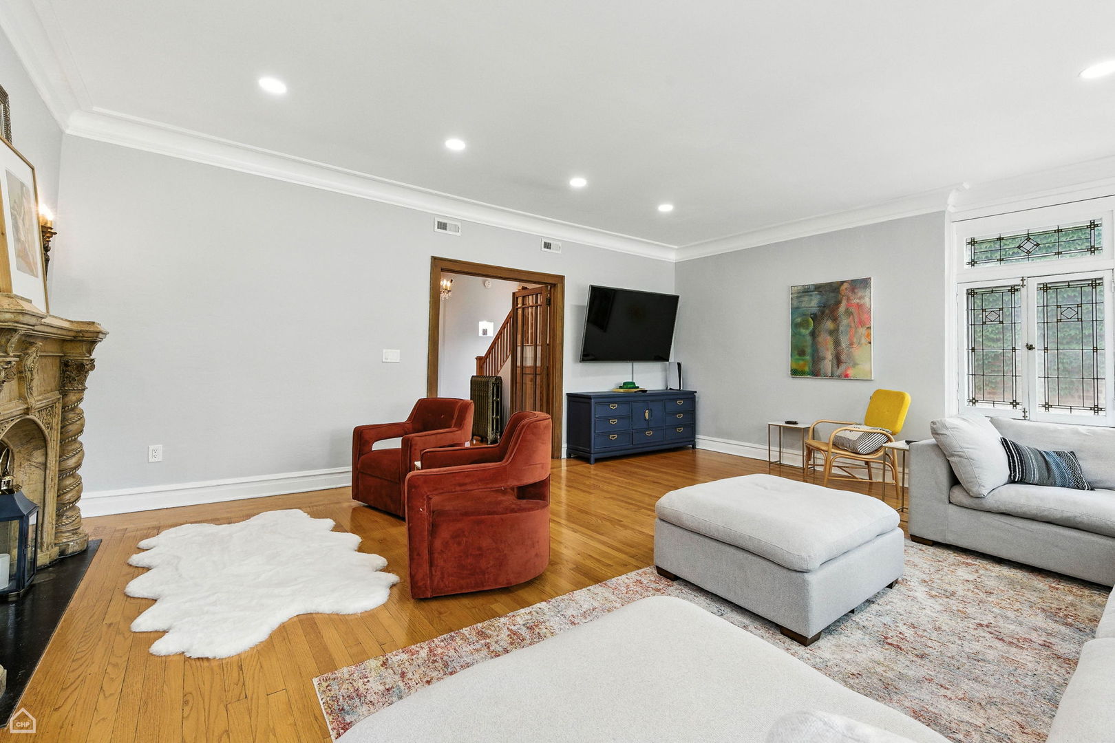 3114 W Palmer Boulevard