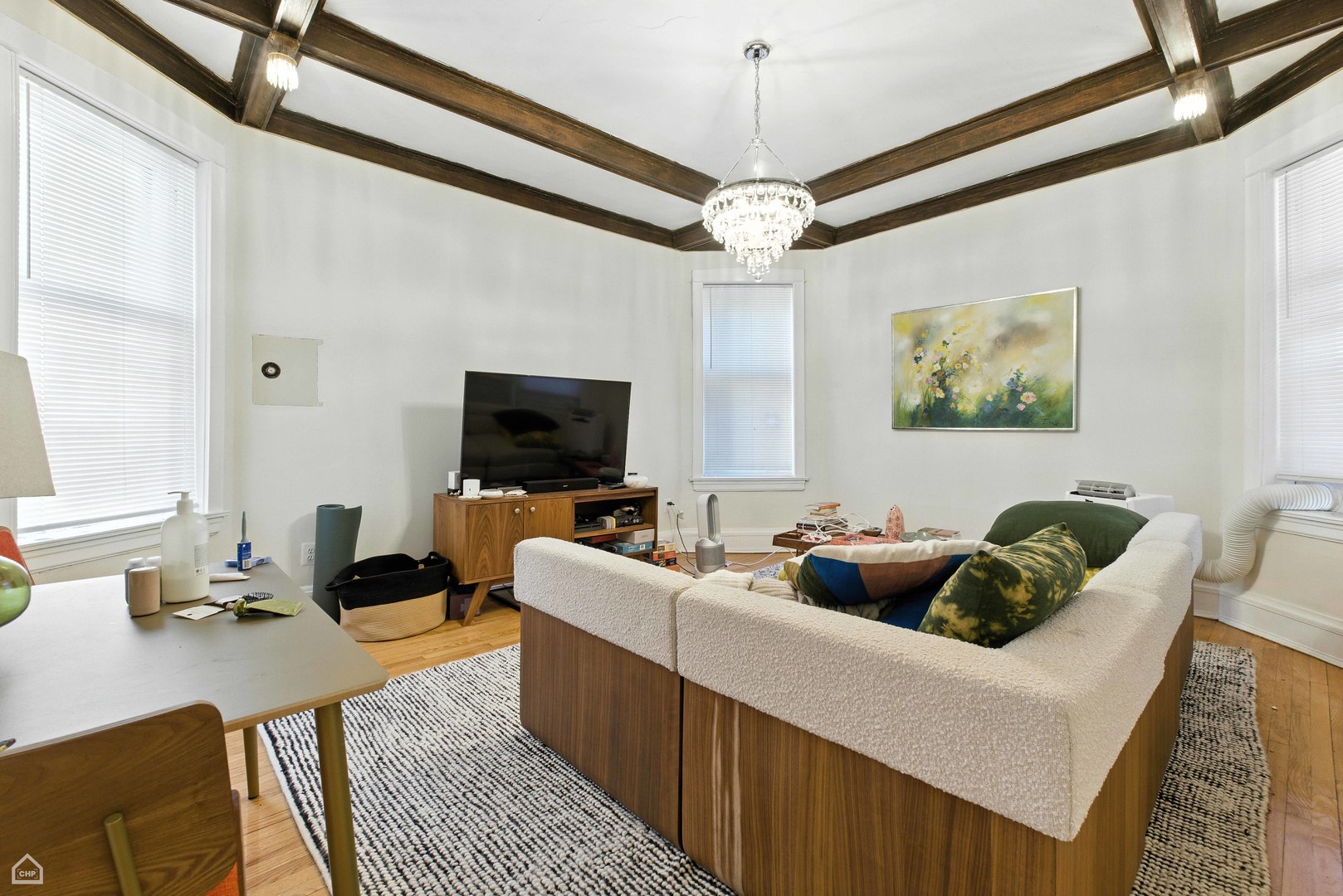 3114 W Palmer Boulevard