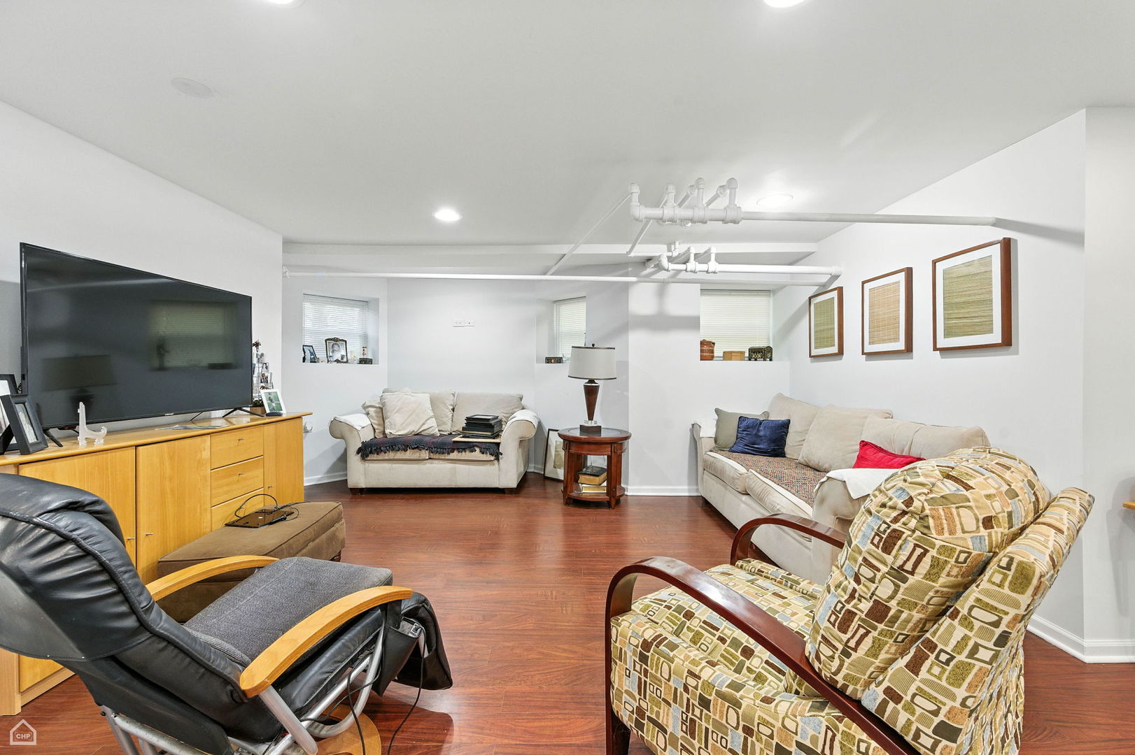 3114 W Palmer Boulevard