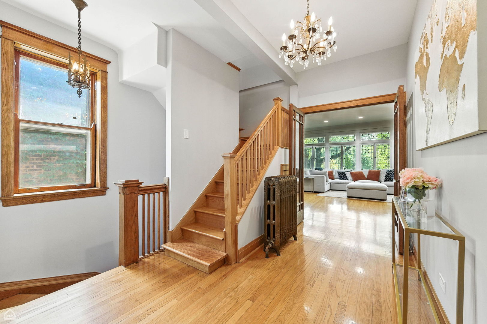 3114 W Palmer Boulevard