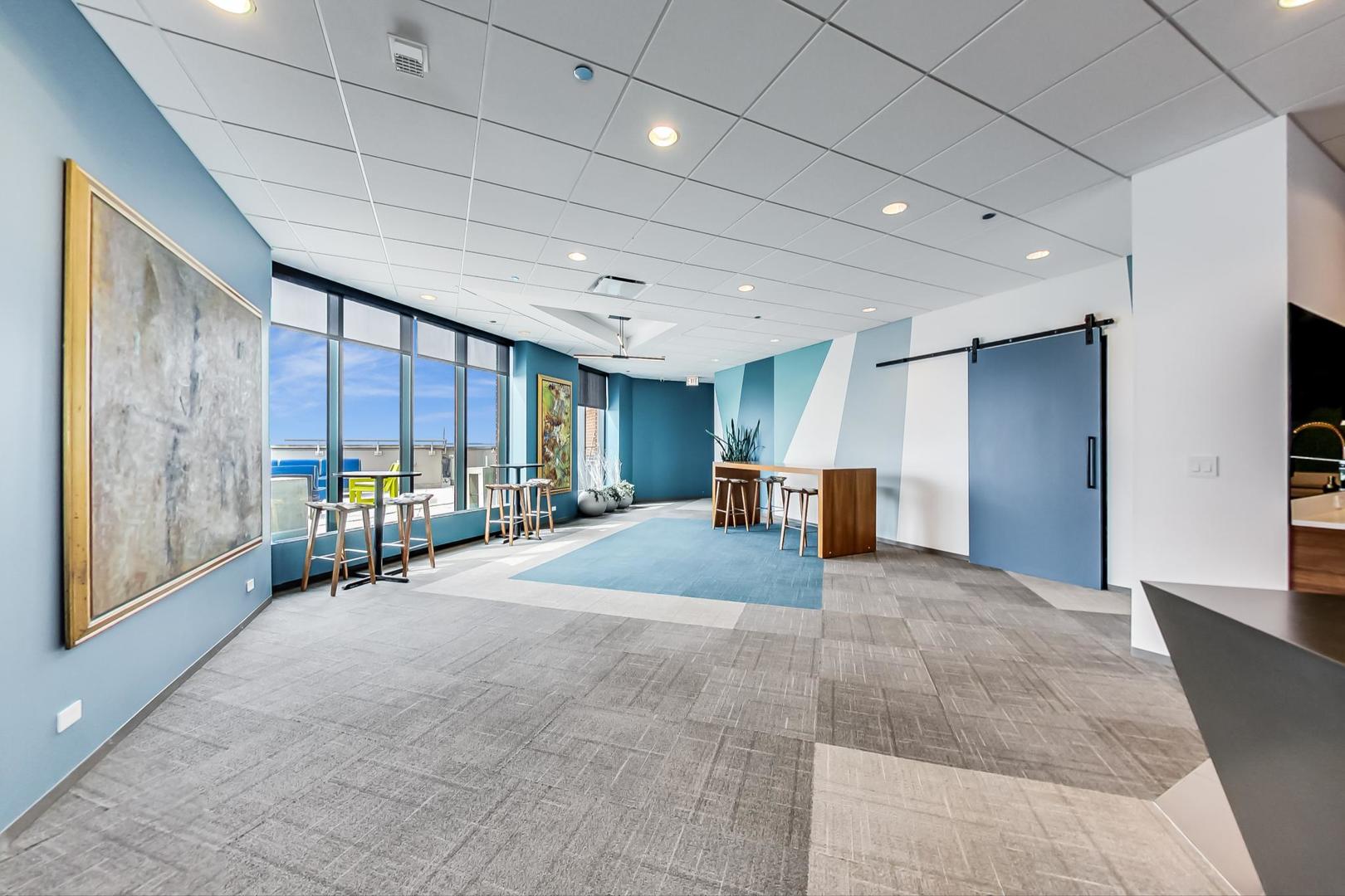 3660 N Lake Shore Drive Unit: 3702