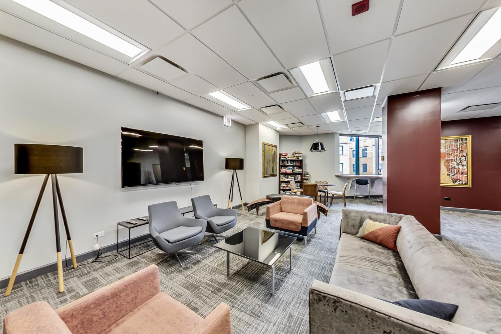 3660 N Lake Shore Drive Unit: 3702
