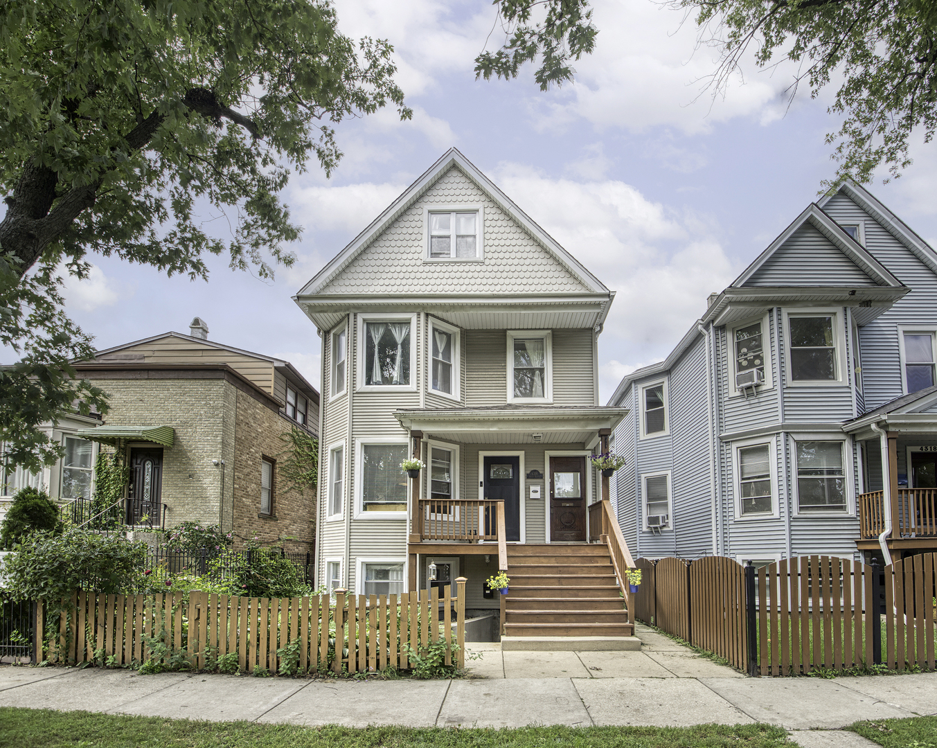 4316 N Albany Avenue Unit: 1