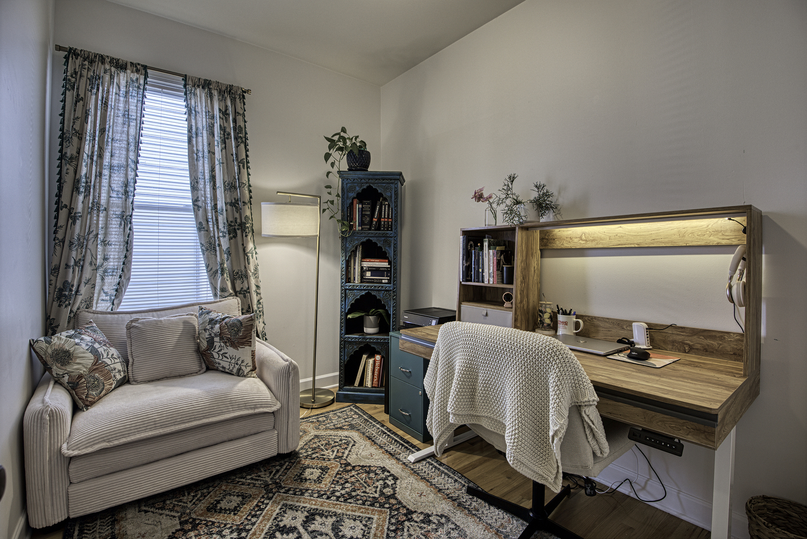 4316 N Albany Avenue Unit: 1