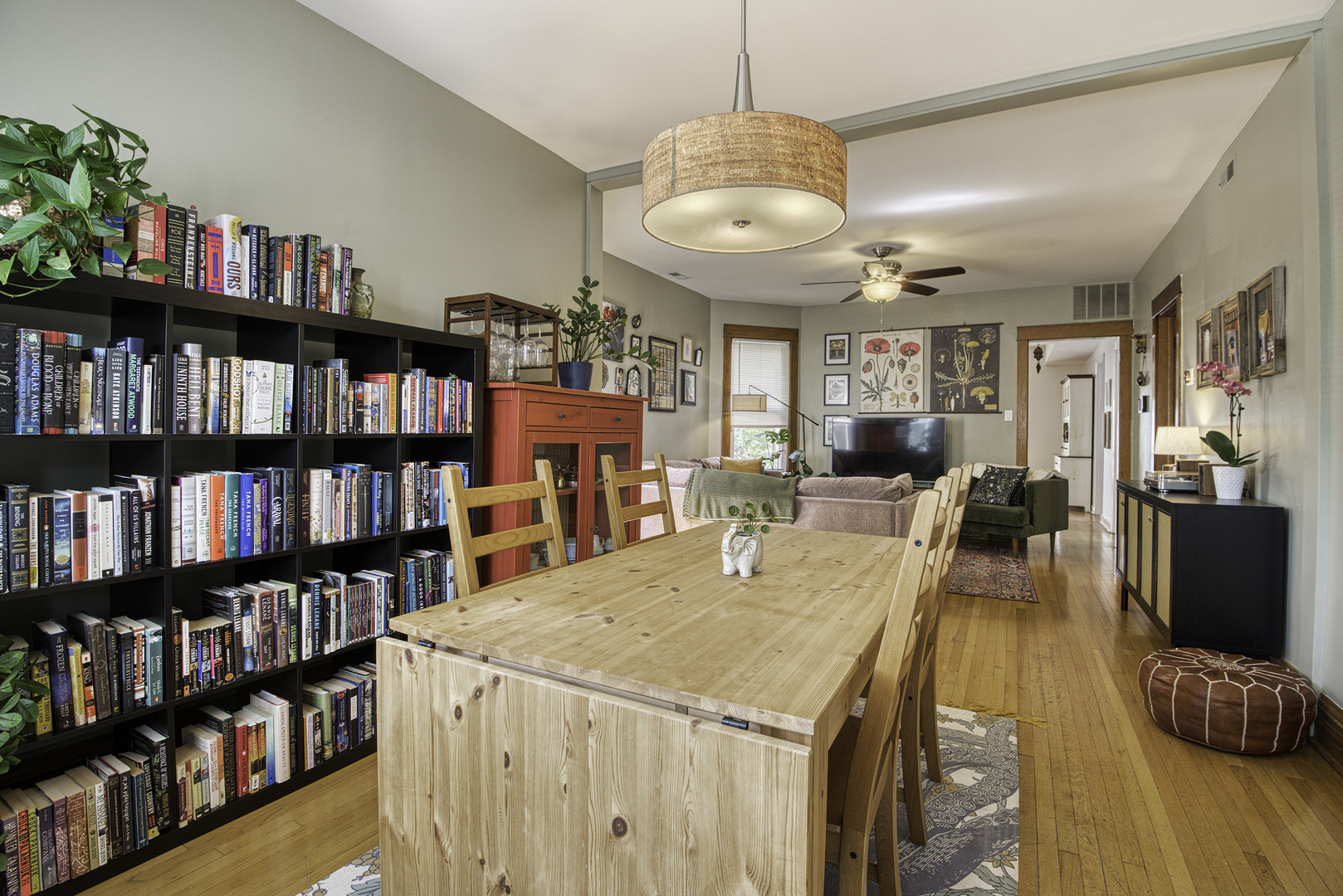 4316 N Albany Avenue Unit: 1