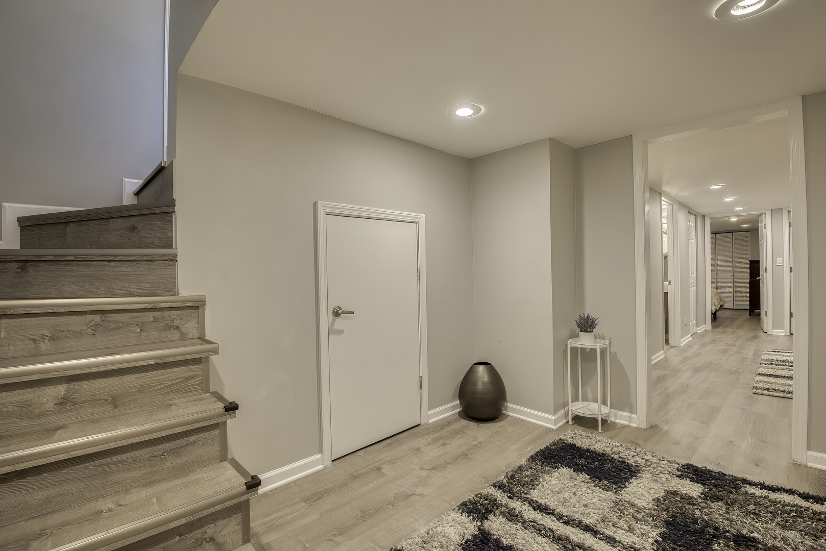 3752 N Albany Avenue