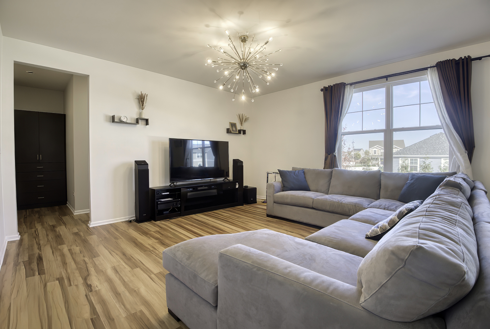 25424 W Ashton Drive