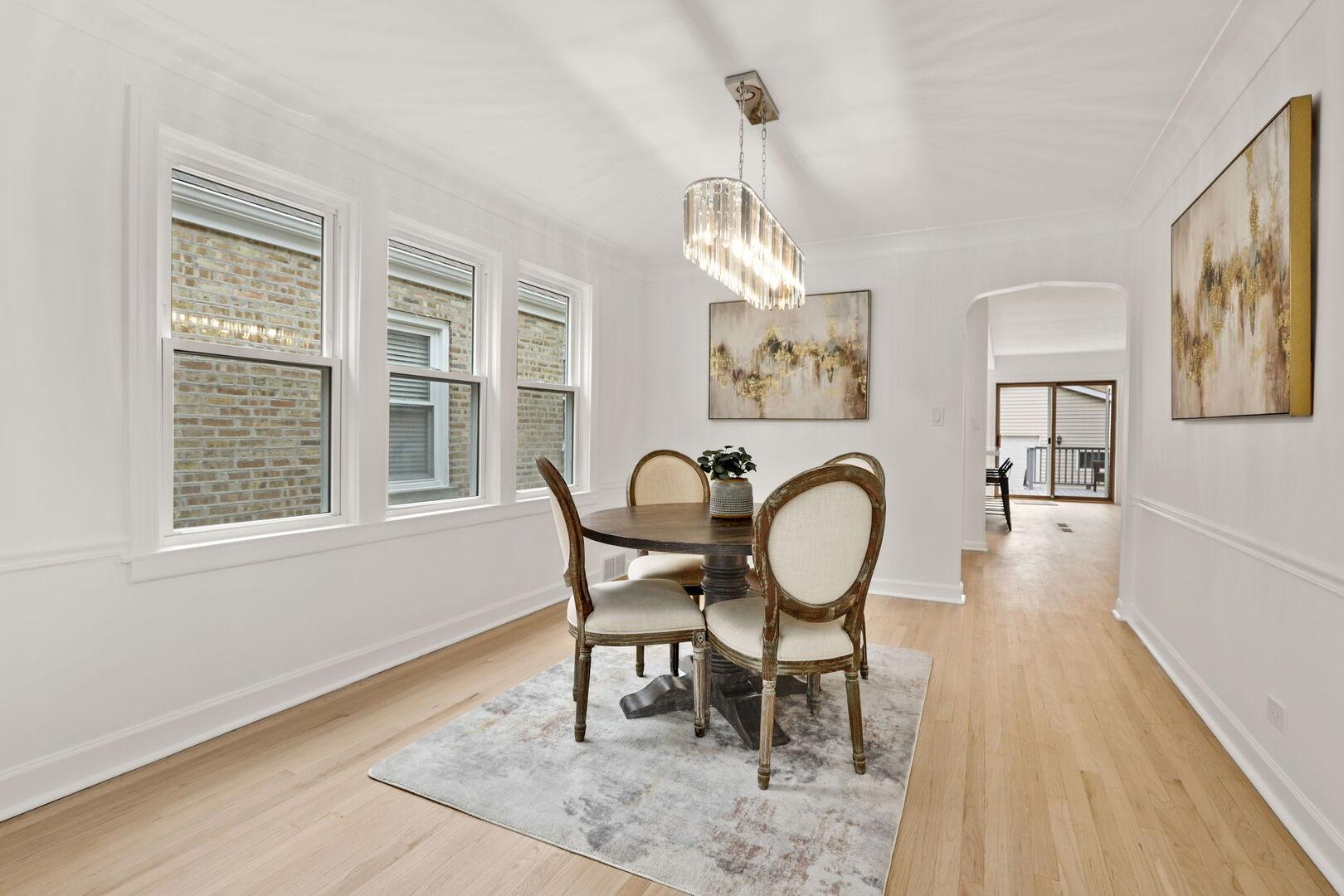 5828 N Melvina Avenue