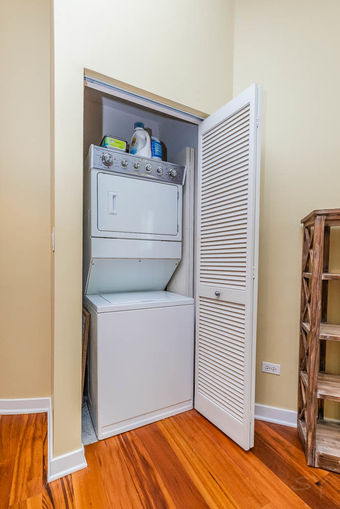 1600 S Indiana Avenue Unit: 501