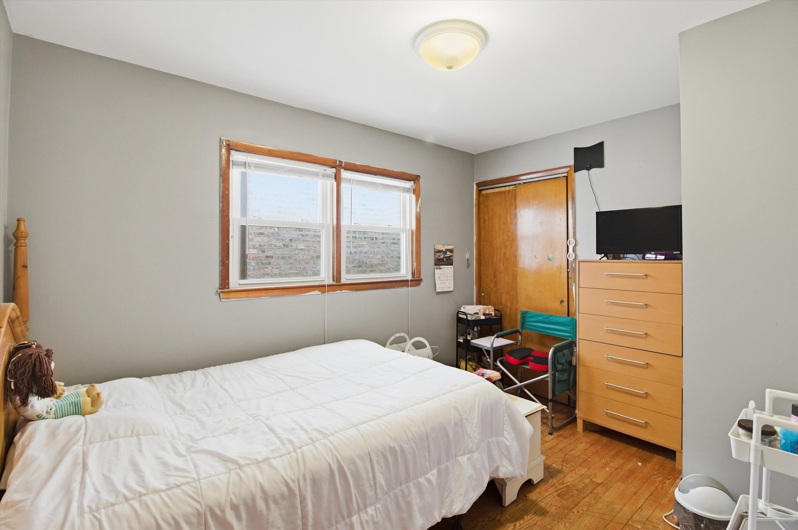 1525 N Springfield Avenue