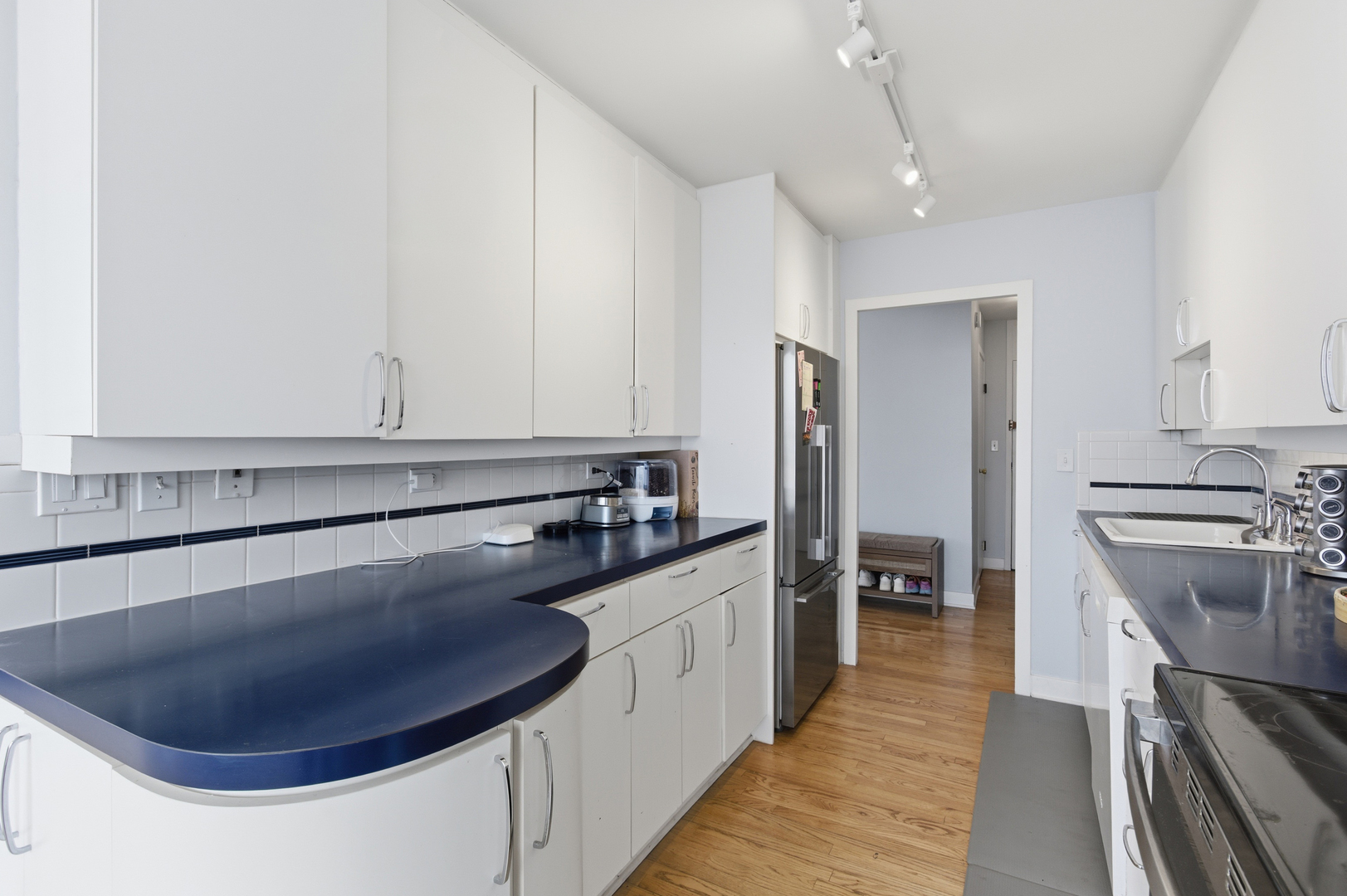 5455 N Sheridan Road Unit: 2301