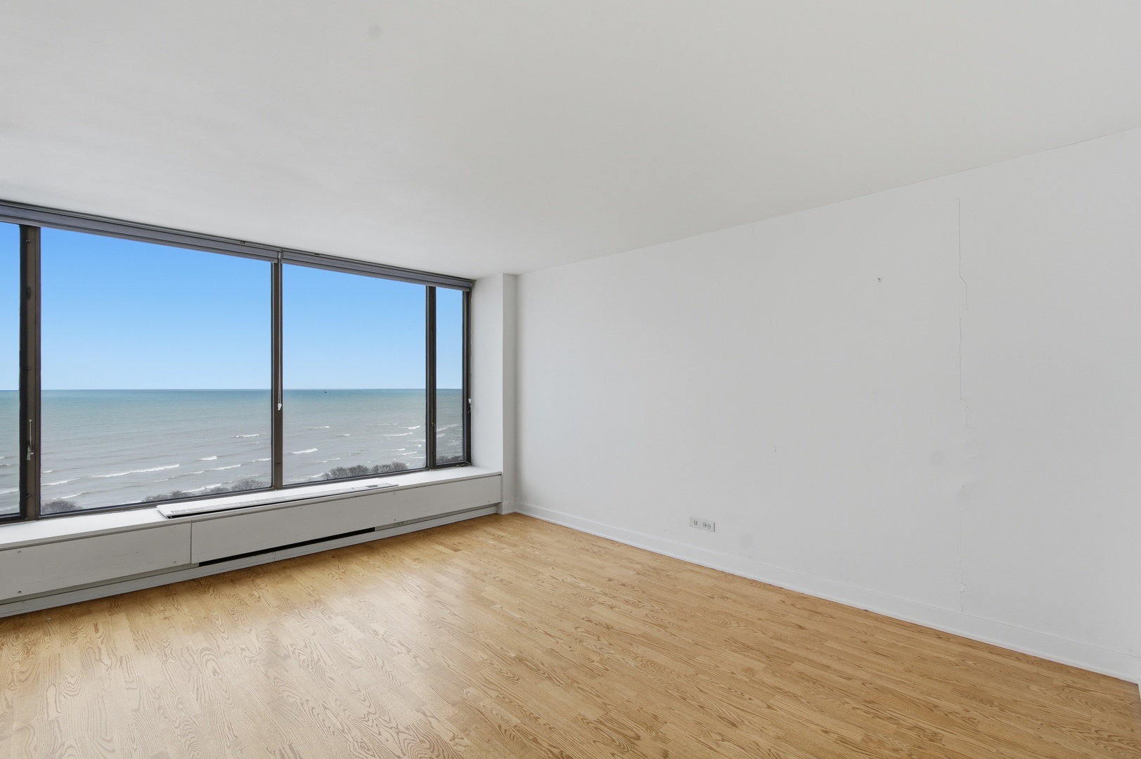 5455 N Sheridan Road Unit: 2301