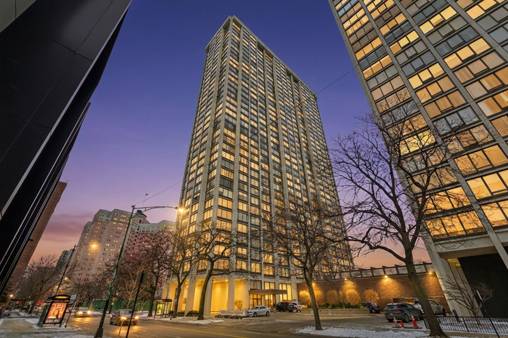 5455 N Sheridan Road Unit: 2301