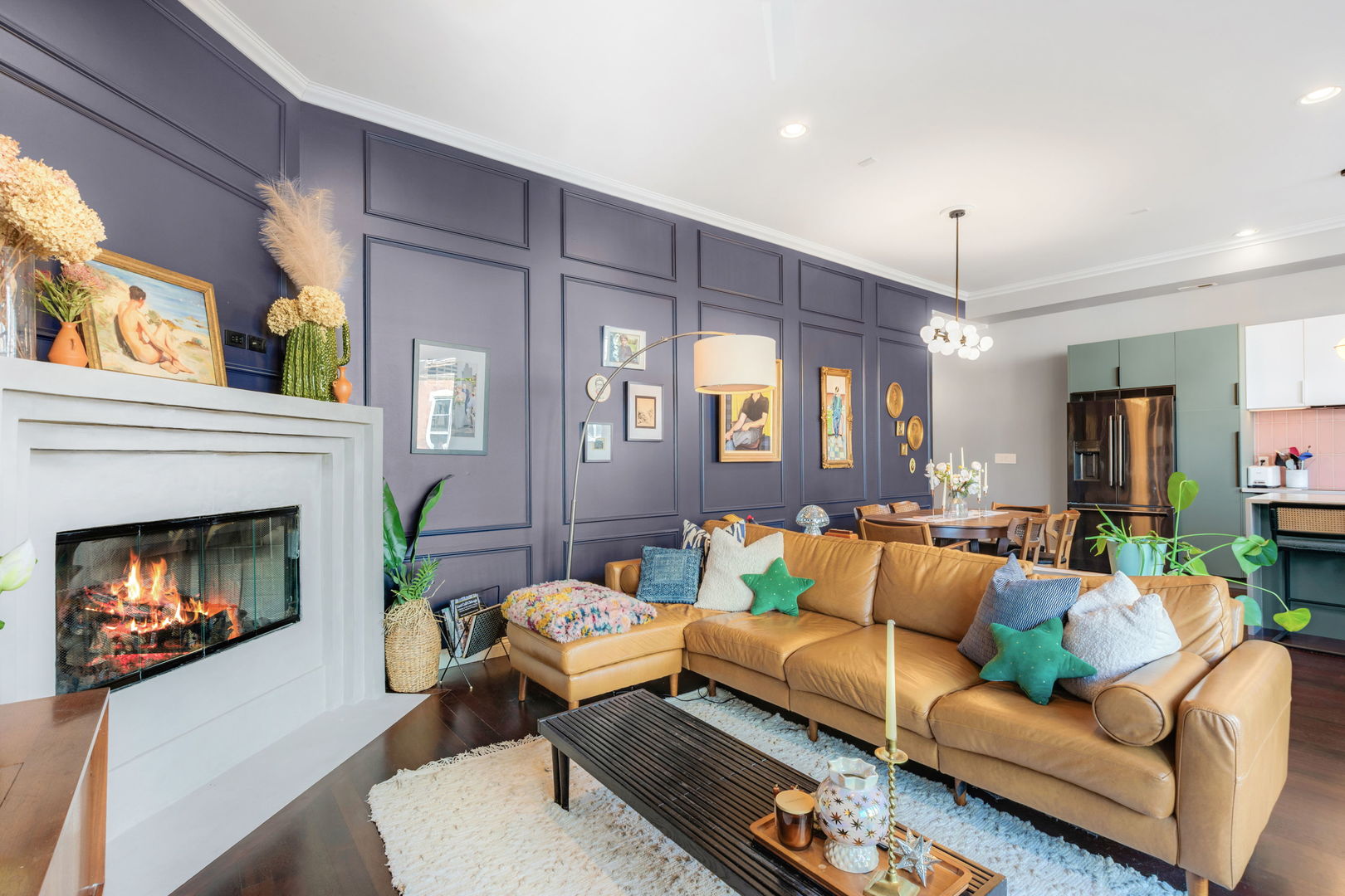 1555 N Wood Street Unit: 203