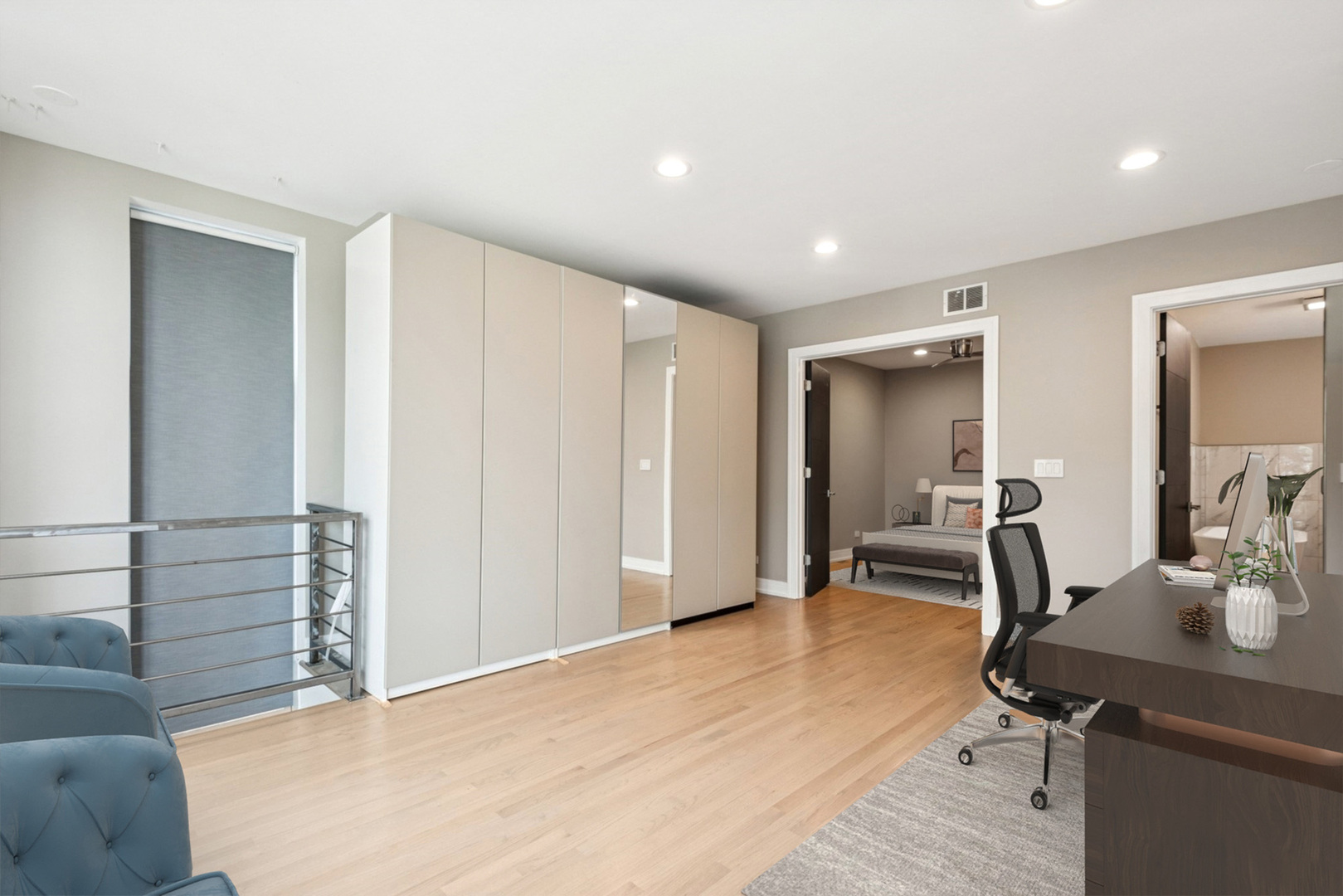 1015 N Hermitage Avenue Unit: A