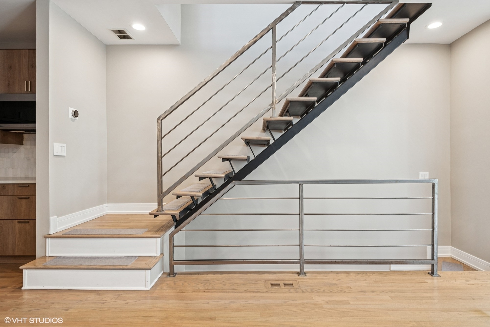 1015 N Hermitage Avenue Unit: A