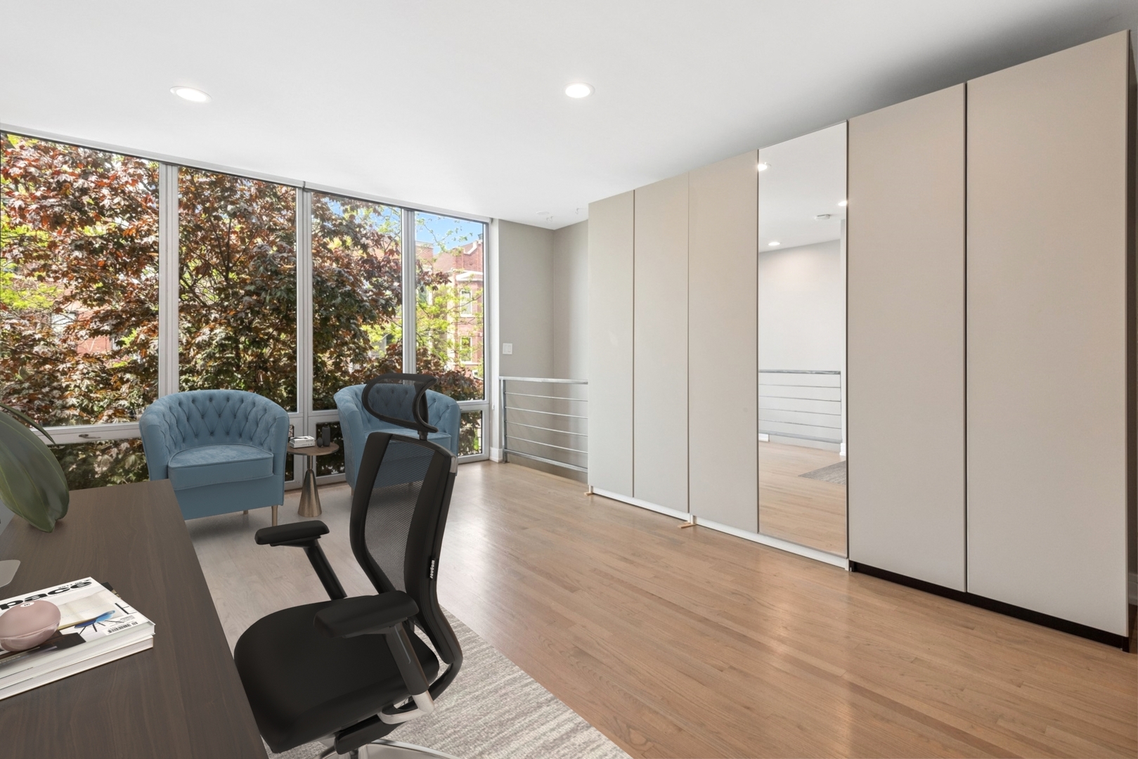 1015 N Hermitage Avenue Unit: A