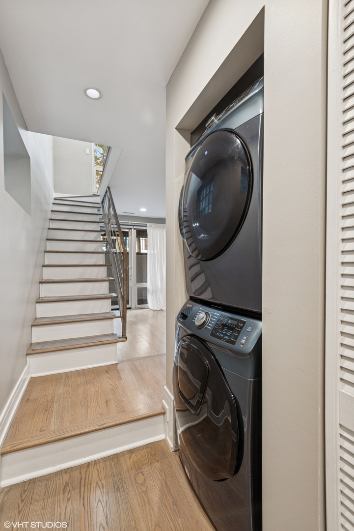 1015 N Hermitage Avenue Unit: A