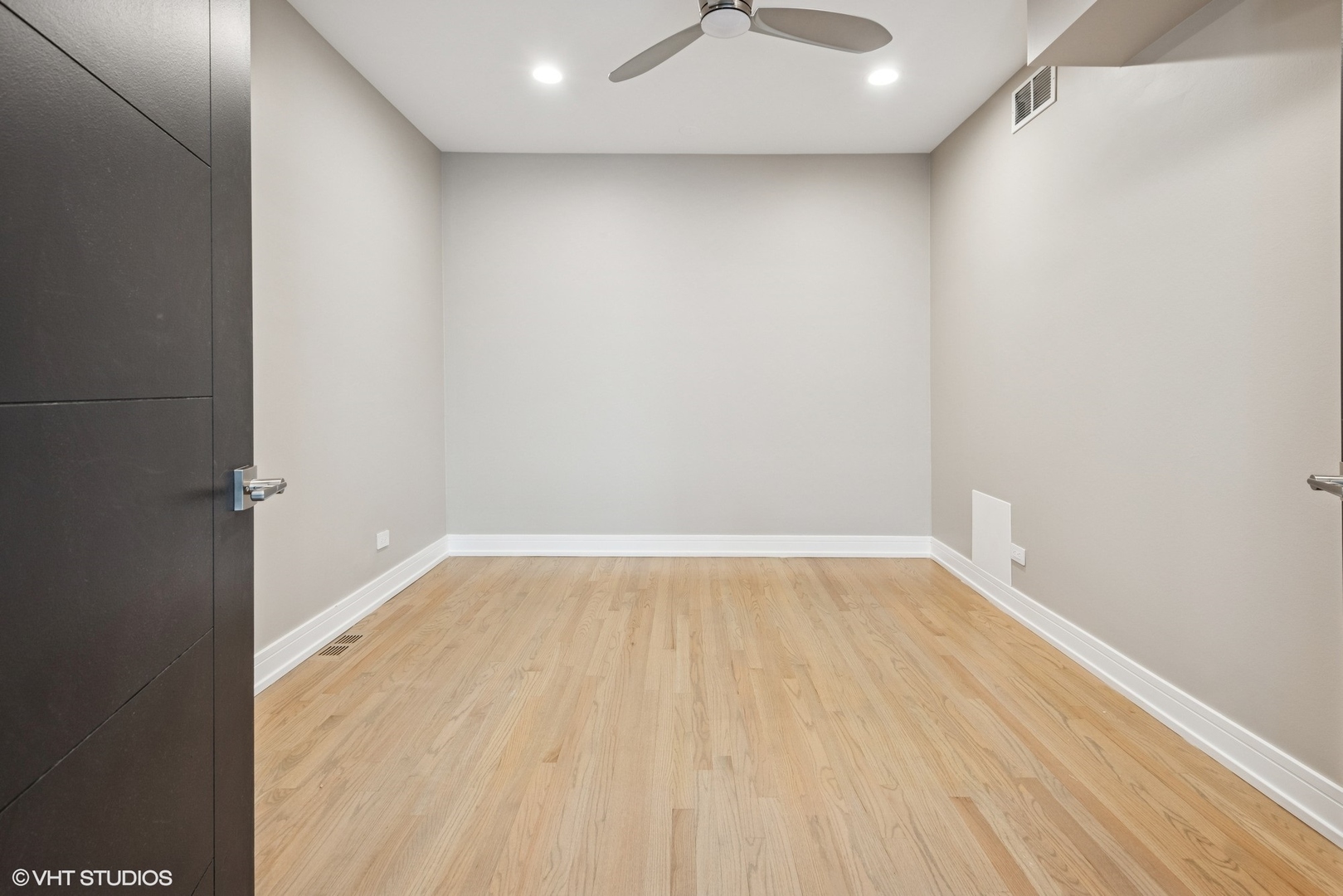 1015 N Hermitage Avenue Unit: A