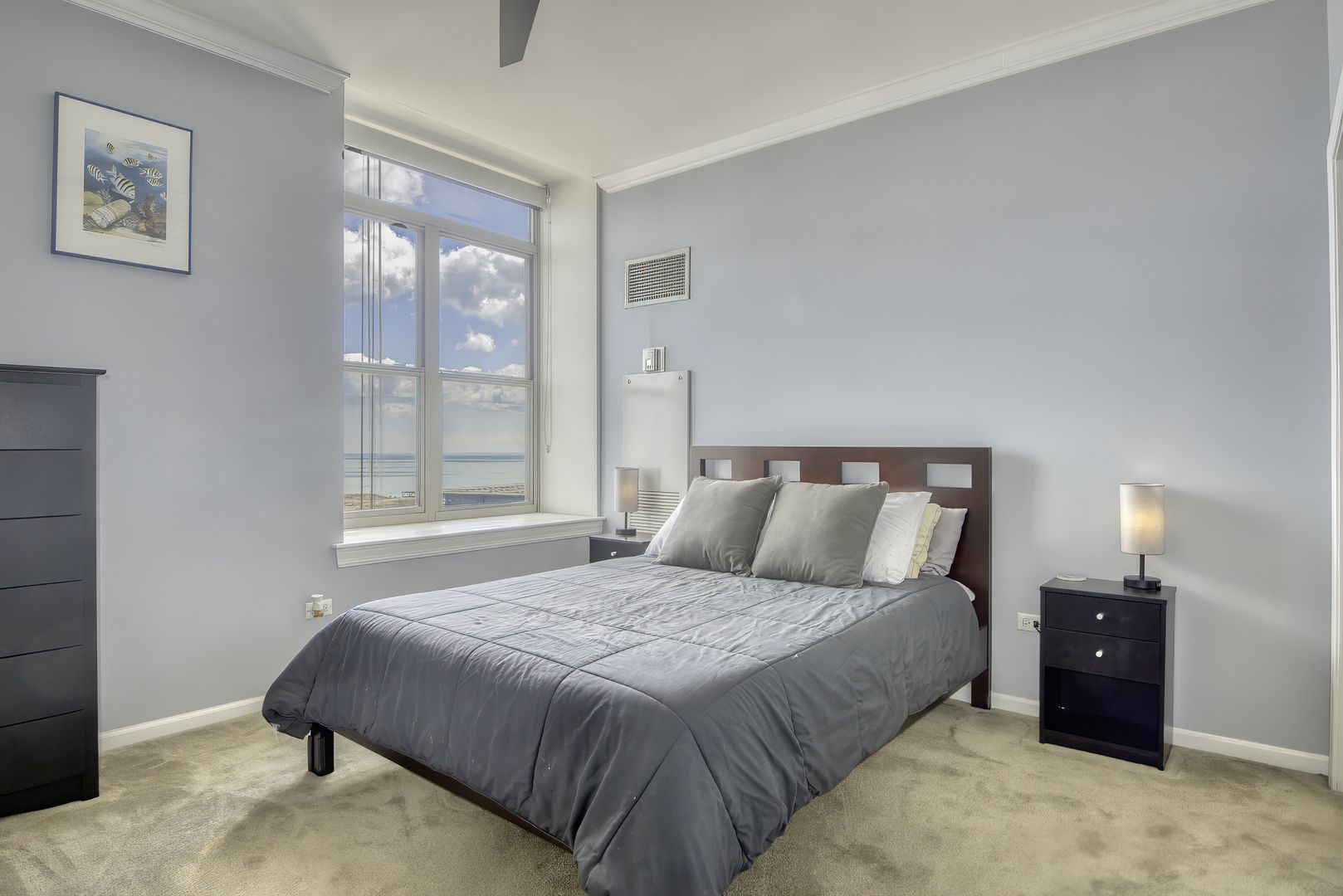 1717 S Prairie Avenue Unit: 2301