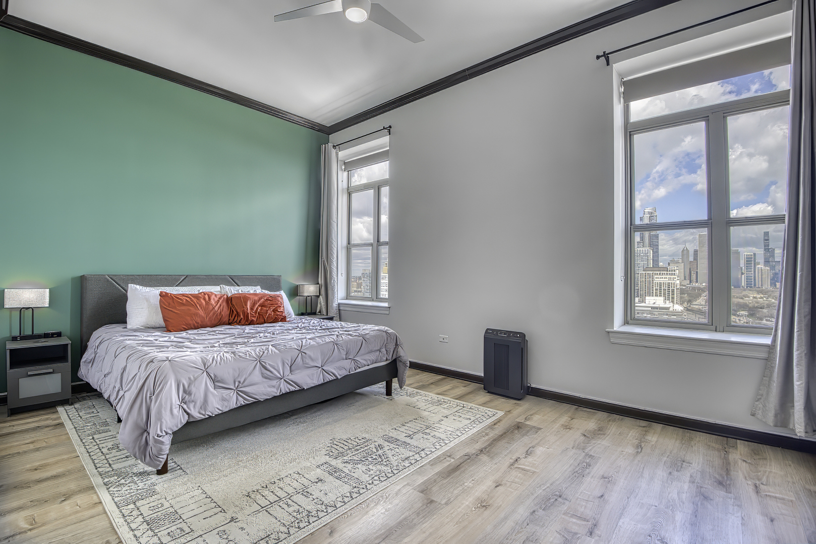 1717 S Prairie Avenue Unit: 2301