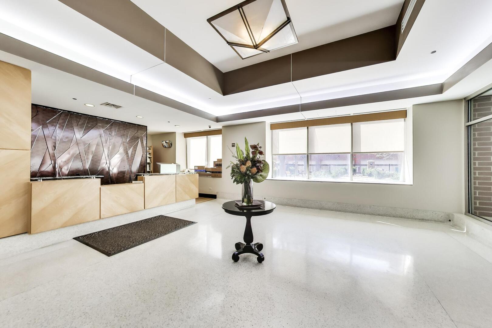 1717 S Prairie Avenue Unit: 2301