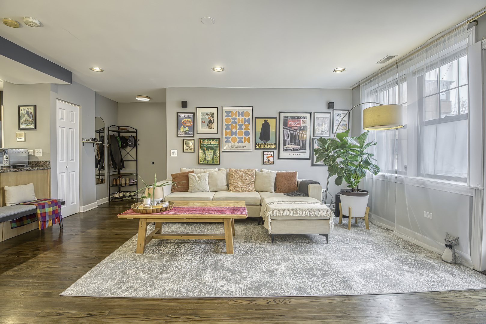 5232 N Campbell Avenue Unit: 1A