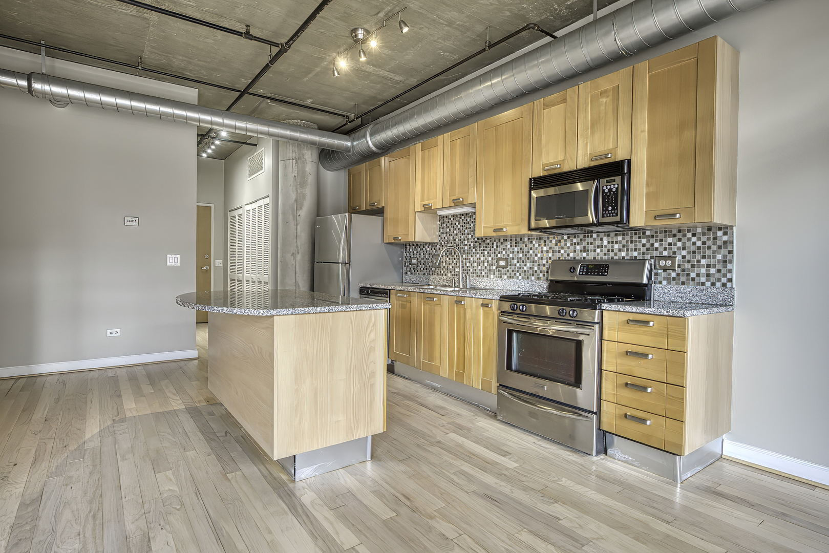 111 S Morgan Street Unit: 518