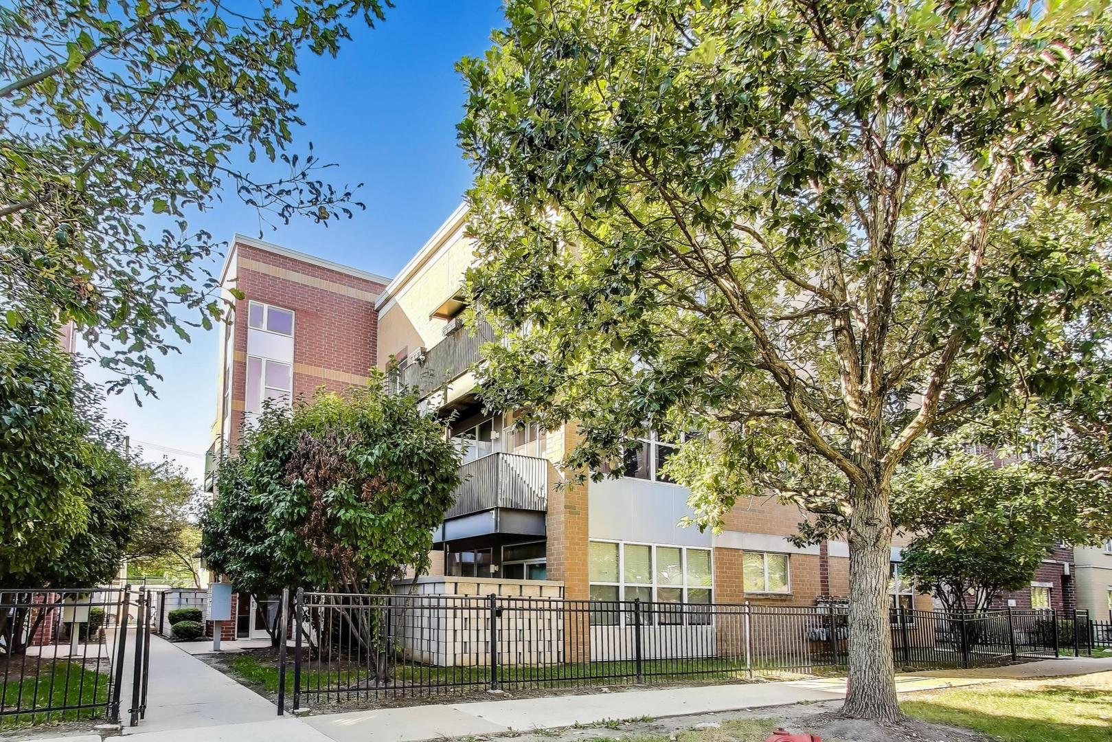 2235 W Maypole Avenue Unit: 101