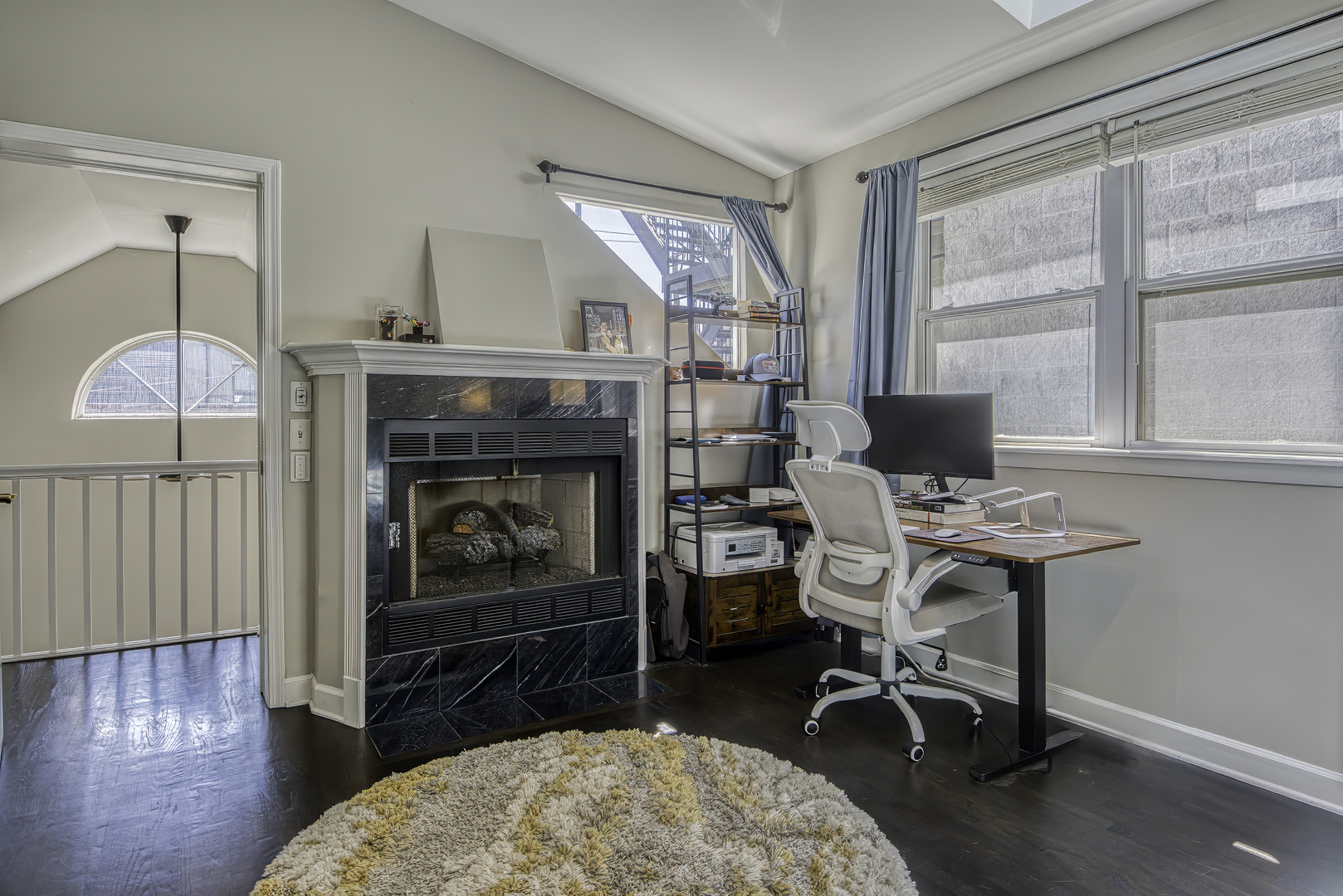 2729 N Wayne Avenue Unit: C