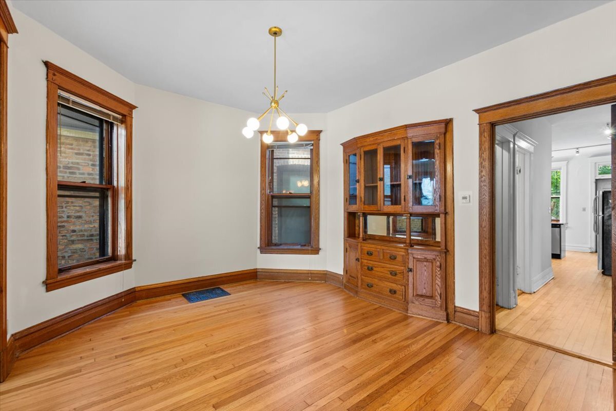 3311 W Wrightwood Avenue Unit: 1