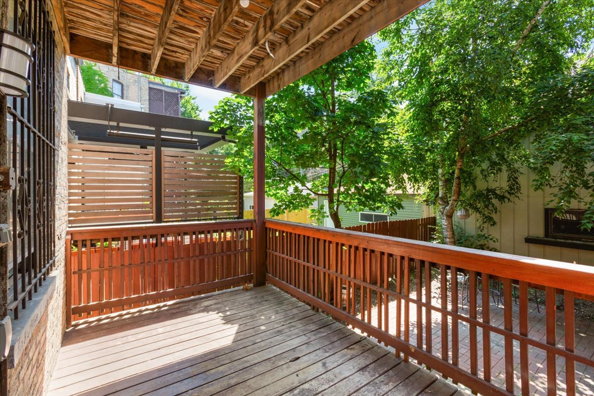 3311 W Wrightwood Avenue Unit: 1