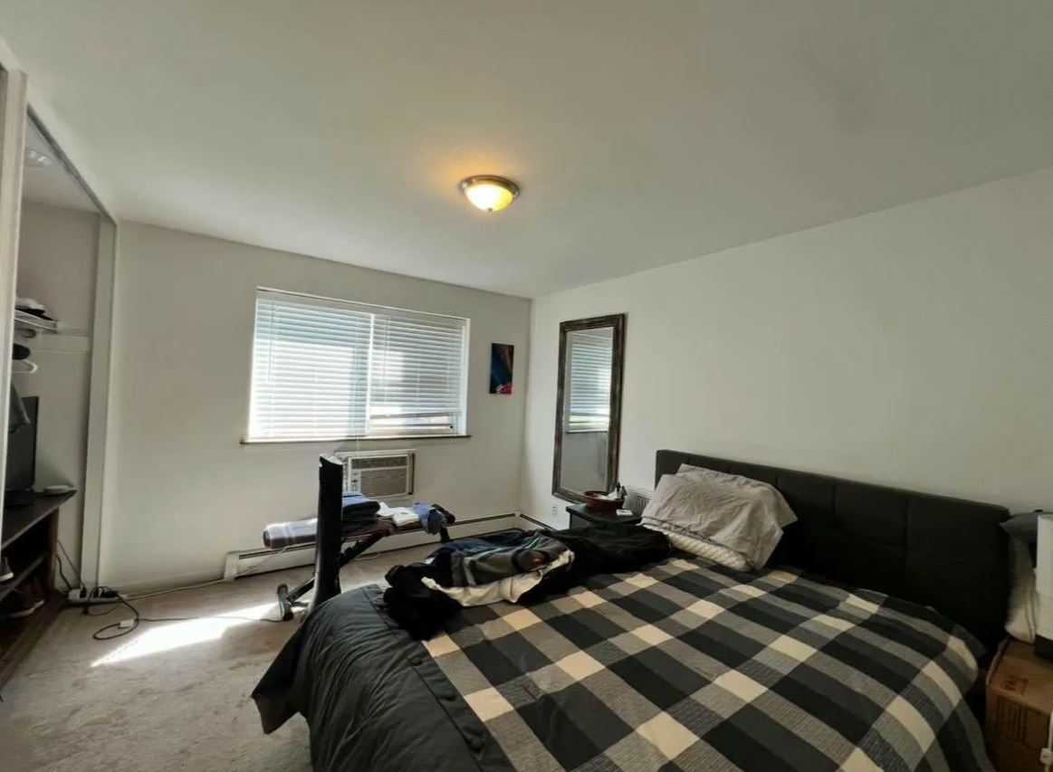 619 W Stratford Place Unit: 305