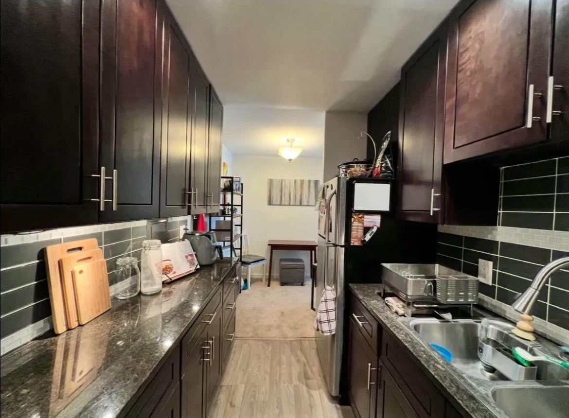 619 W Stratford Place Unit: 305