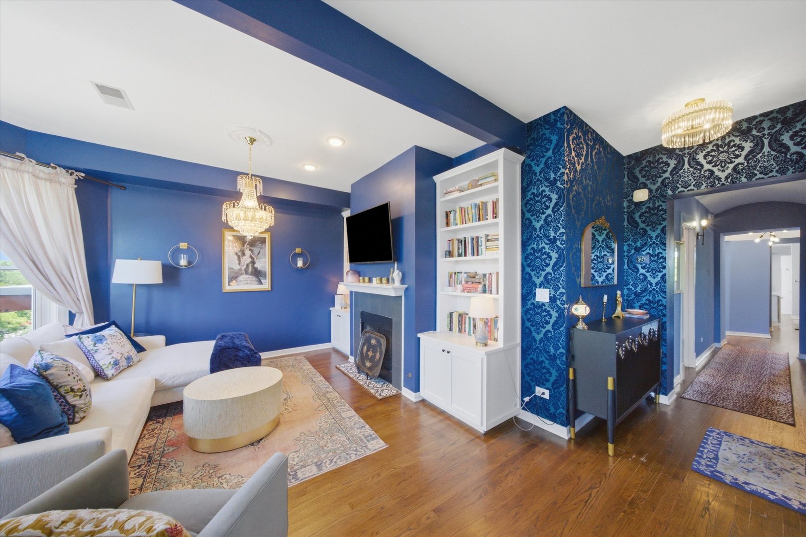 4713 N Dover Street Unit: 3N