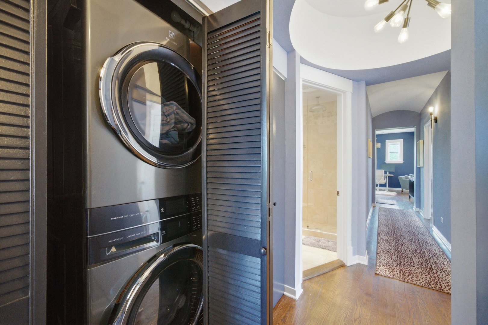 4713 N Dover Street Unit: 3N