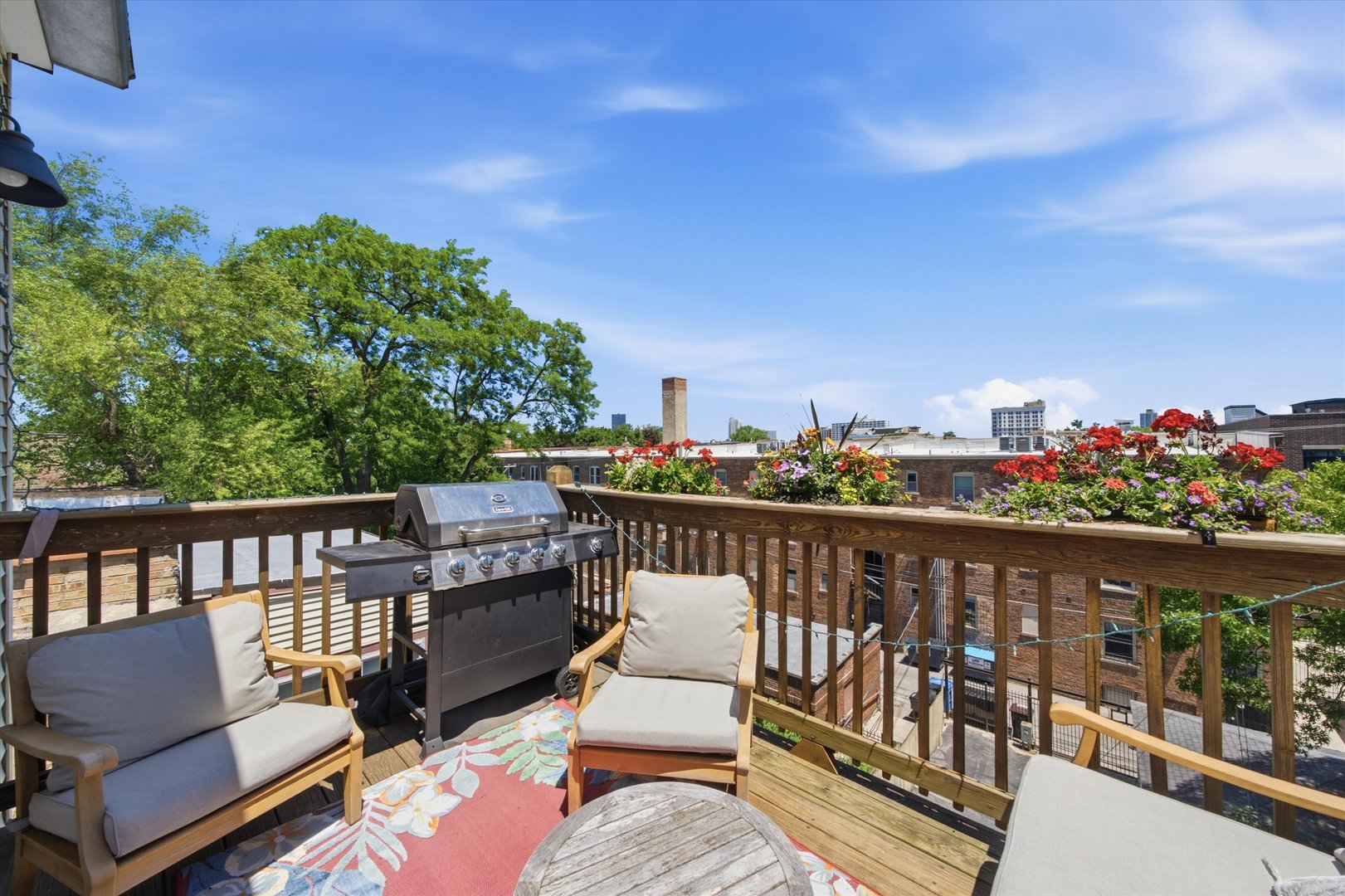 4713 N Dover Street Unit: 3N