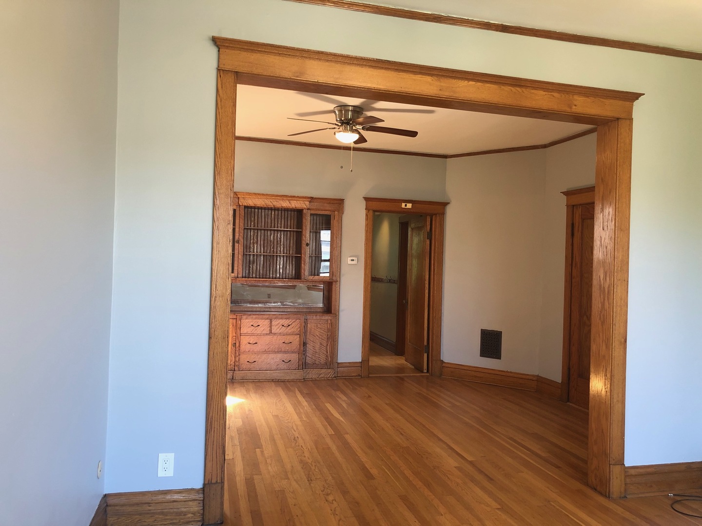 3311 W Wrightwood Avenue Unit: 2