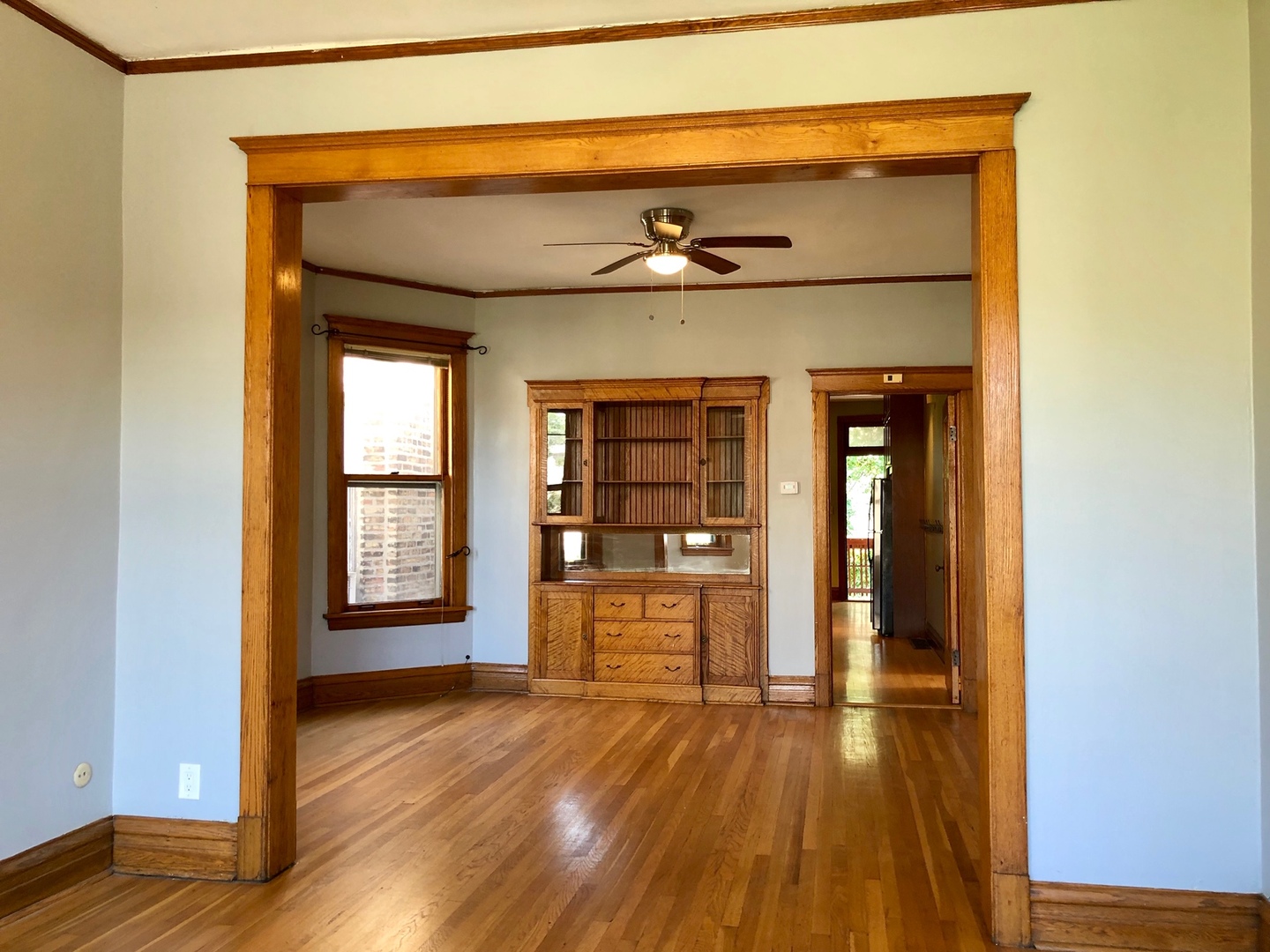 3311 W Wrightwood Avenue Unit: 2