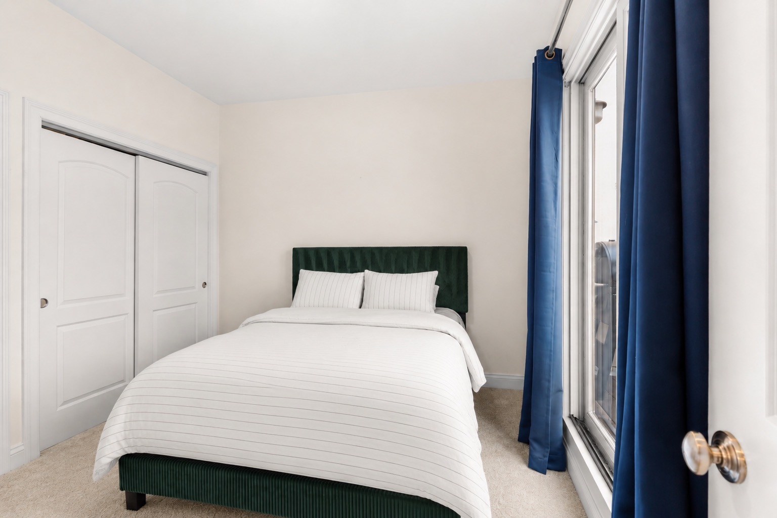 3842 N SOUTHPORT Avenue Unit: L